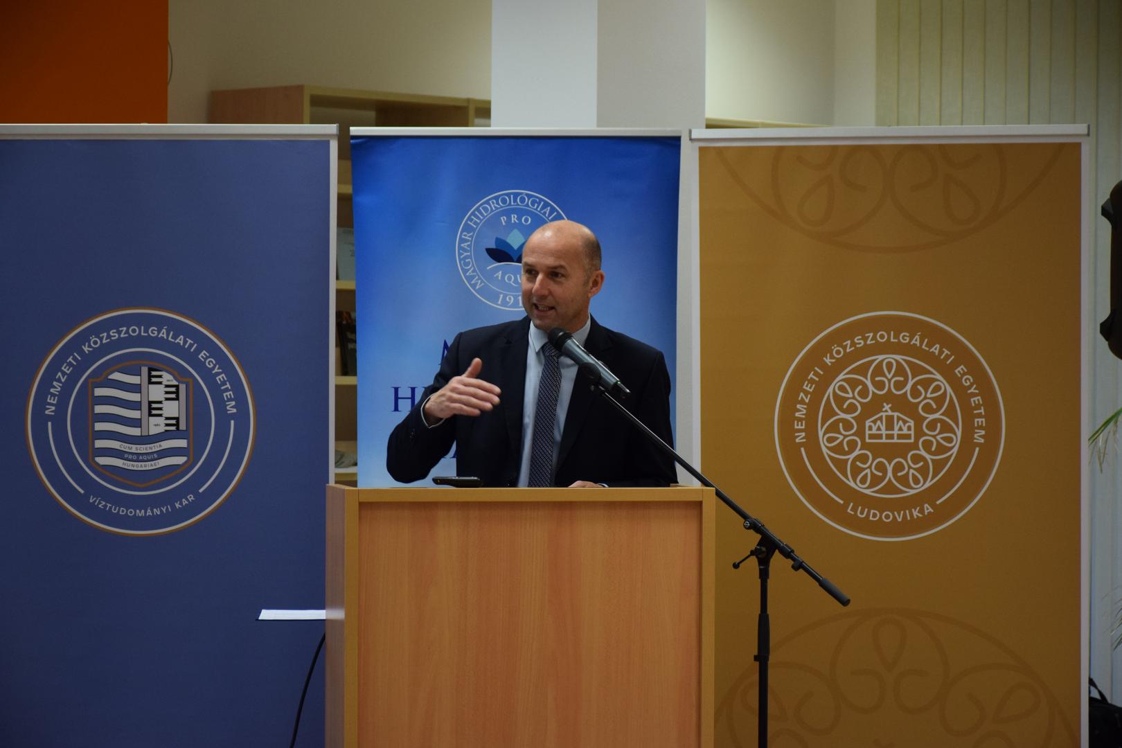 Ifjúsági találkozó a Víztudományi Karon