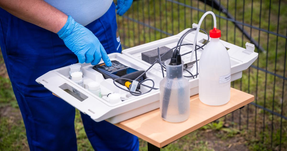 Tamás János professzor a Zöld Őrszemről: 30 percenként mintázzuk a vizet Debrecenben